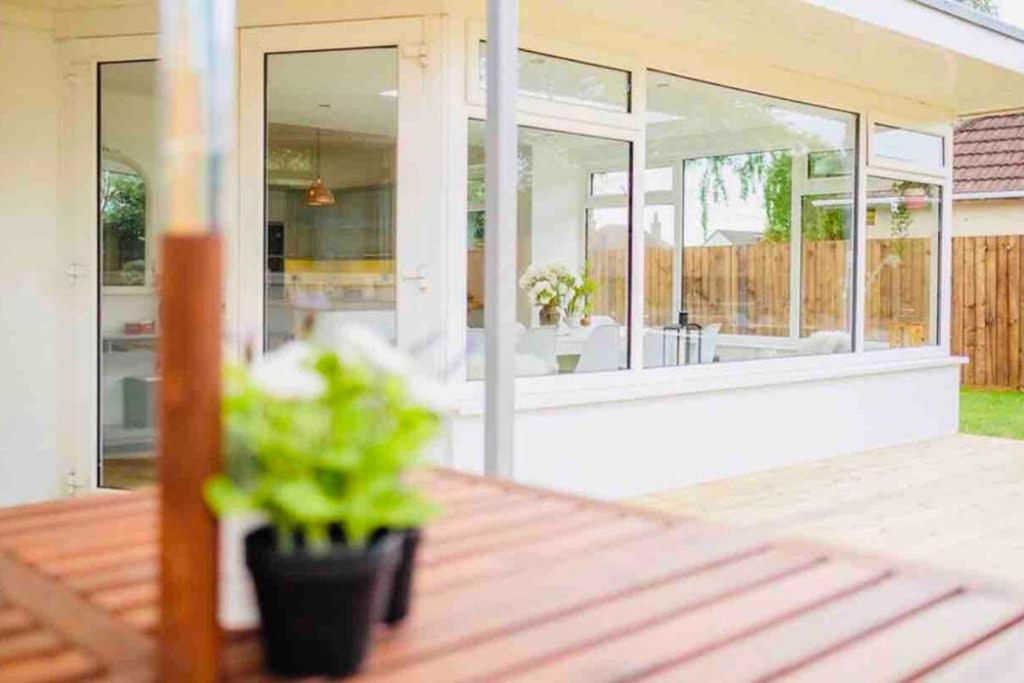 Gorgeous Luxury Chalet, New Forest & Coast & Hordle المظهر الخارجي الصورة