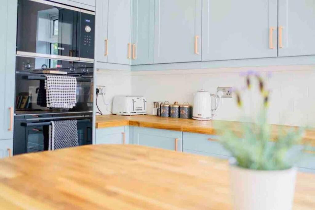 Gorgeous Luxury Chalet, New Forest & Coast & Hordle المظهر الخارجي الصورة